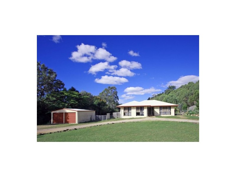 12  Waterview Dr, Dundowran Beach QLD 4655