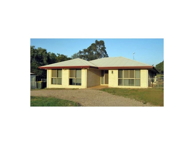 12  Waterview Dr, Dundowran Beach QLD 4655