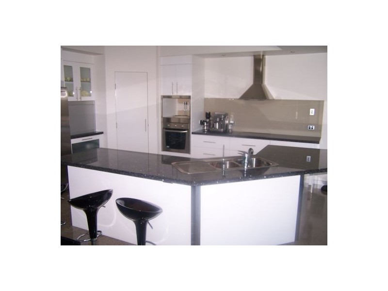 5 Jasmine Court, Dundowran Beach QLD 4655