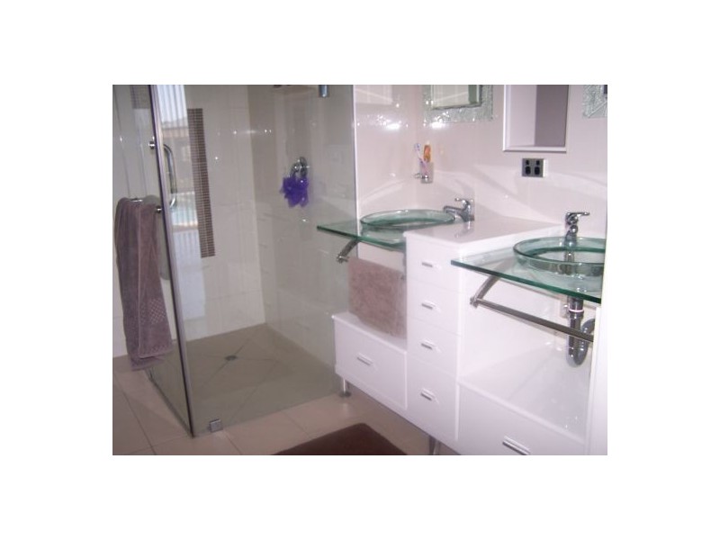 5 Jasmine Court, Dundowran Beach QLD 4655