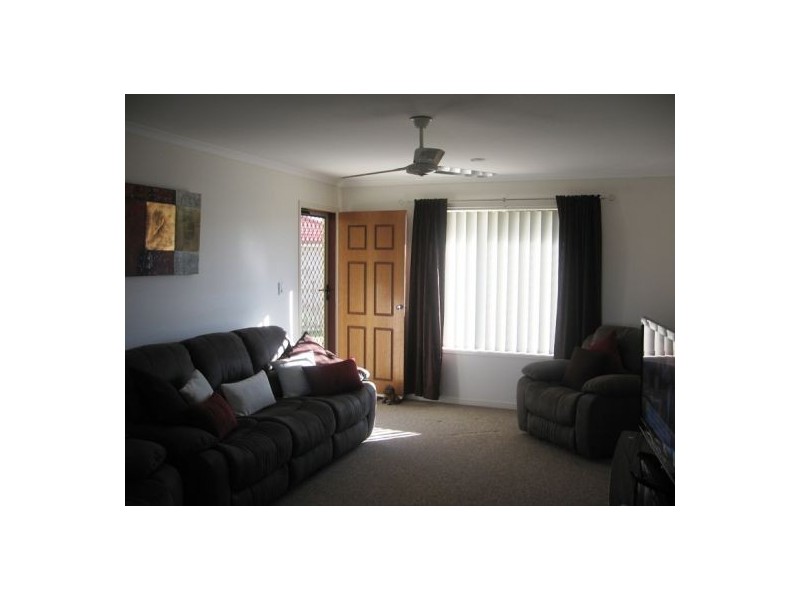 19B Joselyn Drive, Point Vernon QLD 4655