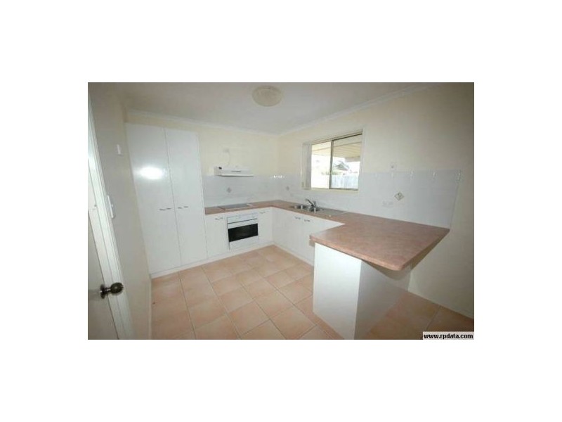 13 Wodalla Mews, Point Vernon QLD 4655