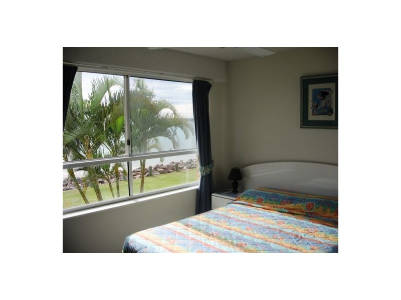 123 Great Sandy Strait, Urangan QLD 4655