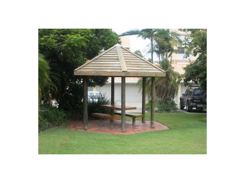 123 Great Sandy Strait, Urangan QLD 4655