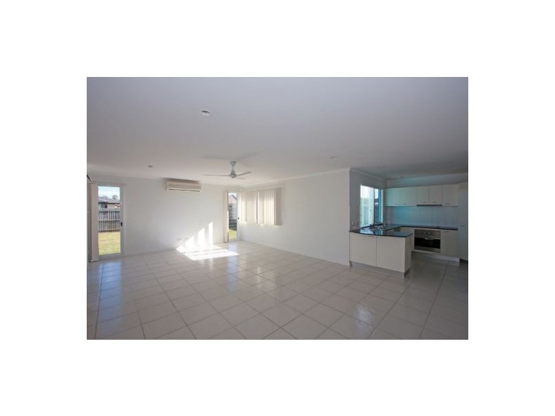 35  Fraser Waters Pde, Toogoom QLD 4655