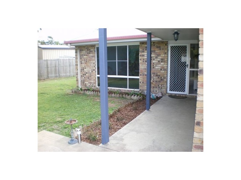 64 Corfield, Point Vernon QLD 4655