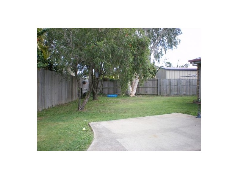 64 Corfield, Point Vernon QLD 4655