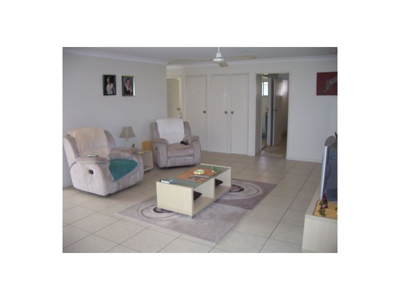 30 Bunker Avenue, Urraween QLD 4655