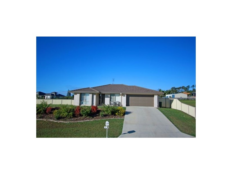 2 Schooner Rise, River Heads QLD 4655