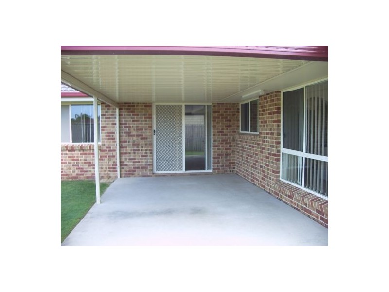 20 Archer Drive, Point Vernon QLD 4655