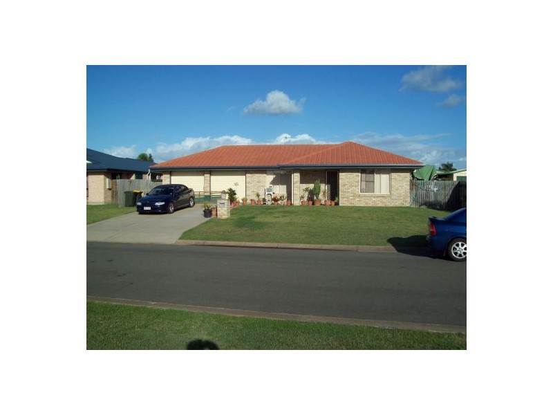 62  Anchorage Circuit, Point Vernon QLD 4655