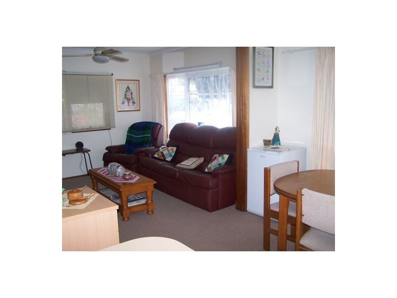 R10 26 Corser St, Point Vernon QLD 4655