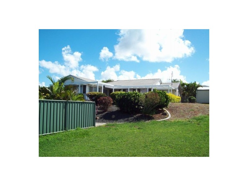 45 Cove Boulevard, River Heads QLD 4655