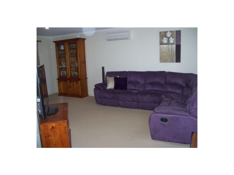 15 Lakeridge Dr, Dundowran QLD 4655