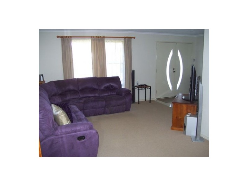 15 Lakeridge Dr, Dundowran QLD 4655