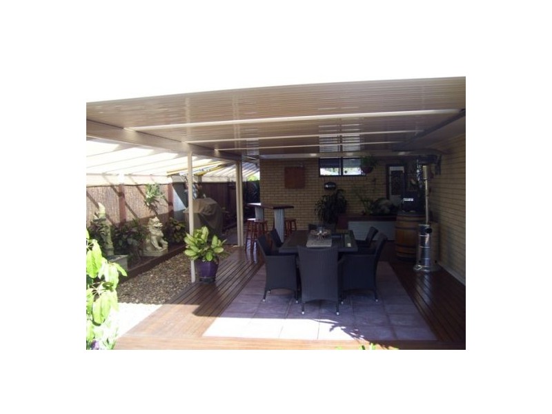 15 Lakeridge Dr, Dundowran QLD 4655