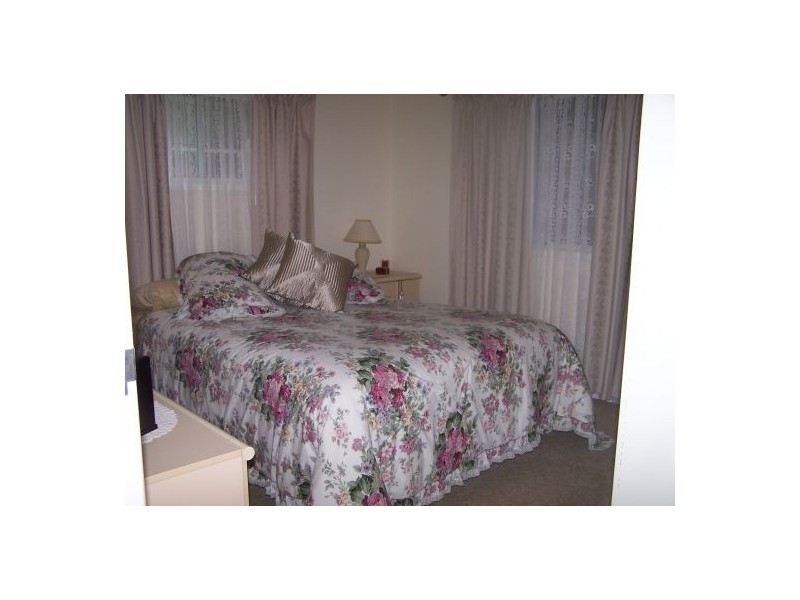 R1 26 Corser St, Point Vernon QLD 4655