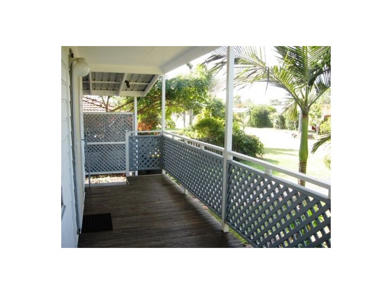 47 William Street, Urangan QLD 4655