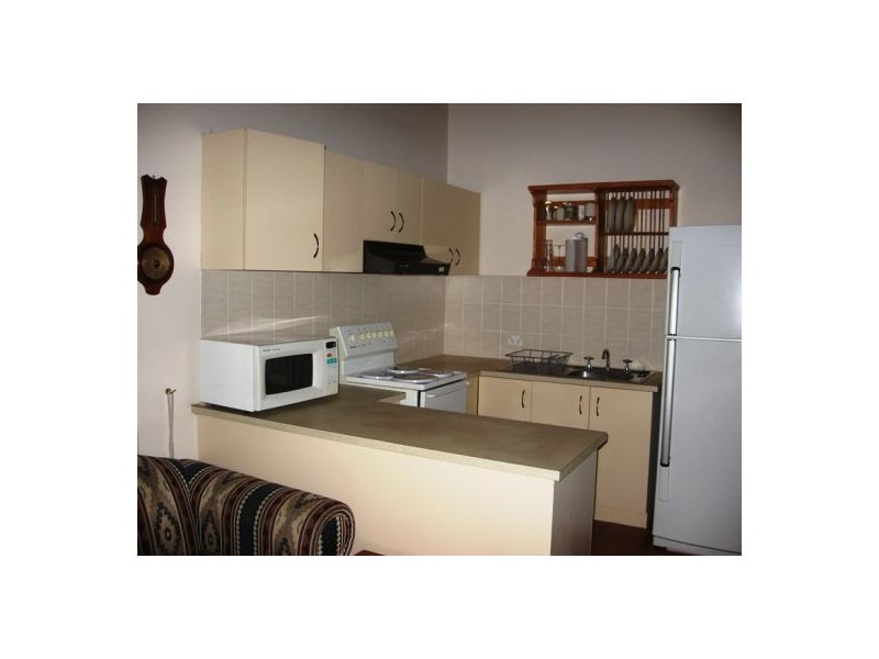 7/4 Pilot Street, Urangan QLD 4655