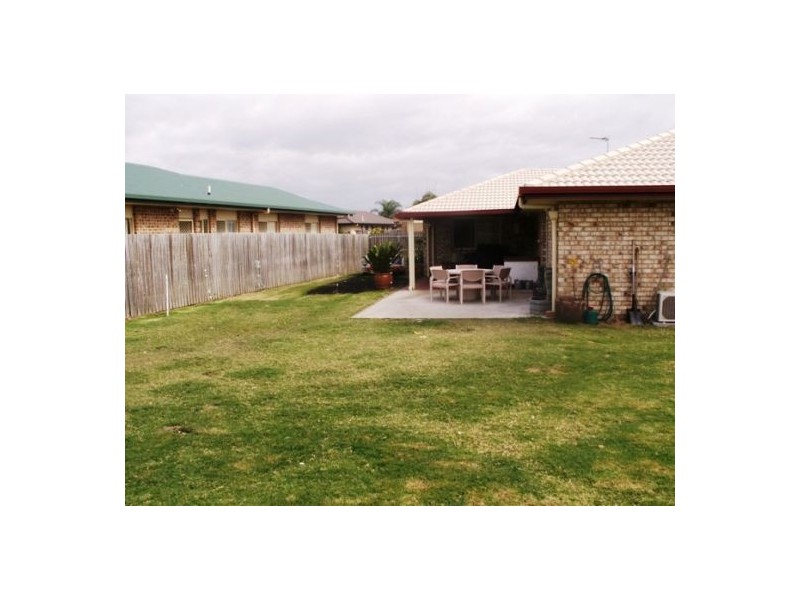 143 Ibis Blvd, Eli Waters QLD 4655