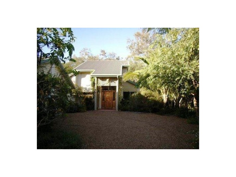 138 Kingfisher Parade, Toogoom QLD 4655