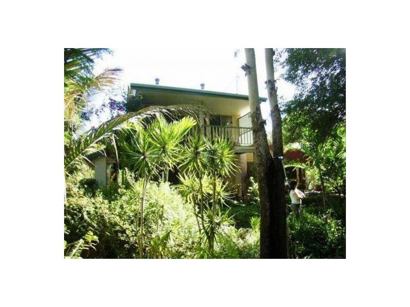 138 Kingfisher Parade, Toogoom QLD 4655