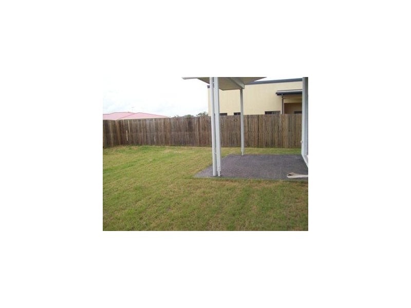 1/5 Seaway Parade, Hervey Bay QLD 4655