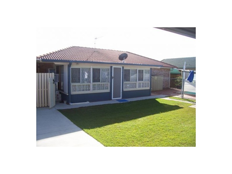 66 Banksia Street, Point Vernon QLD 4655