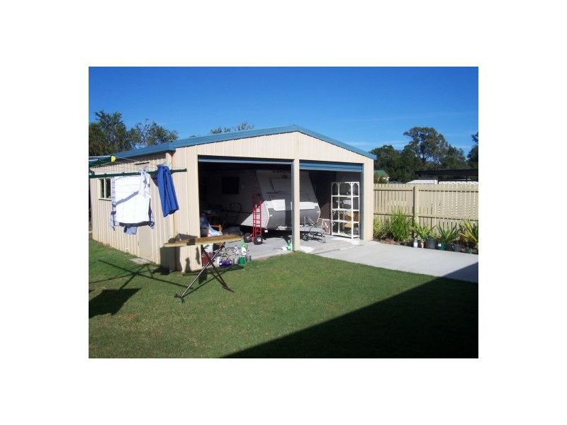 66 Banksia Street, Point Vernon QLD 4655