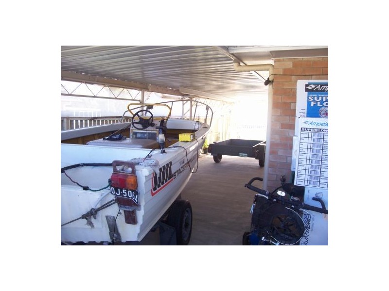 66 Banksia Street, Point Vernon QLD 4655