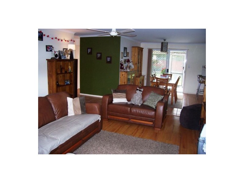 6 Kookaburra Drive, Eli Waters QLD 4655