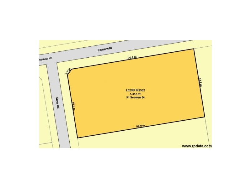 51 SEAVIEW DR, Booral QLD 4655