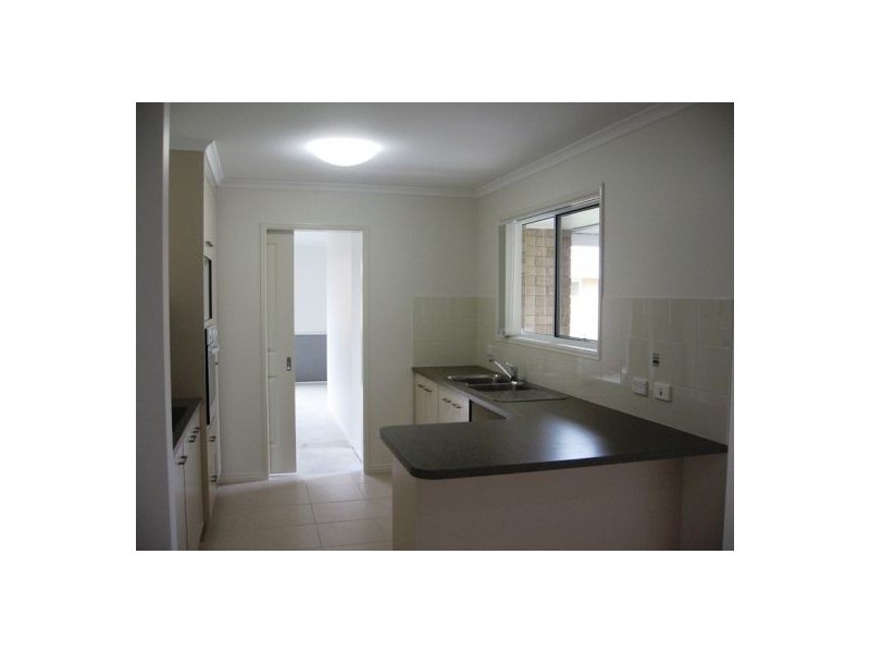 51 Moonstone Drive, Urangan QLD 4655