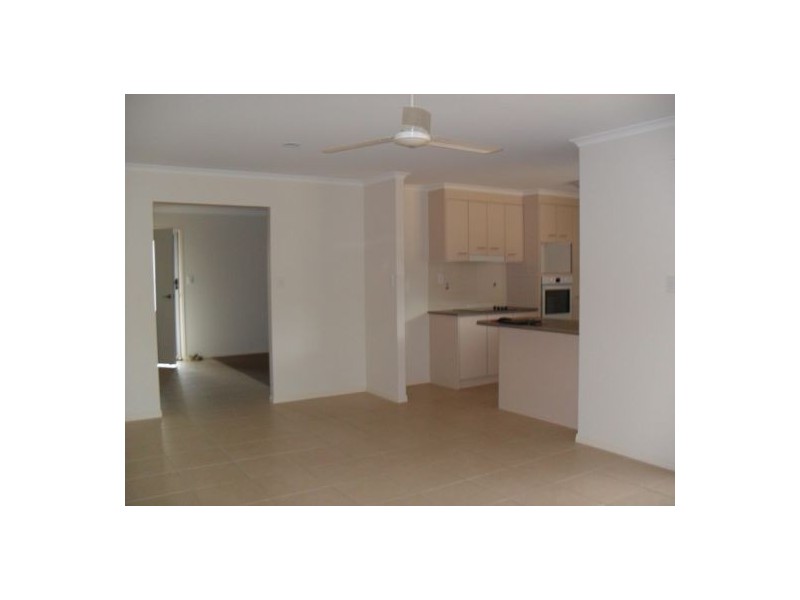 51 Moonstone Drive, Urangan QLD 4655