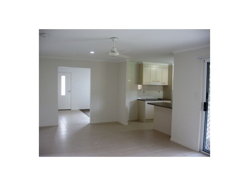 51 Moonstone Drive, Urangan QLD 4655