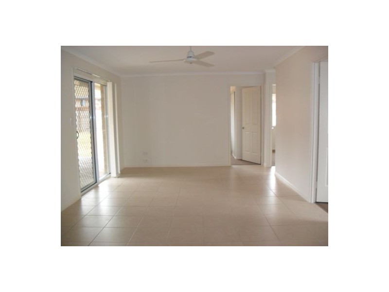 51 Moonstone Drive, Urangan QLD 4655