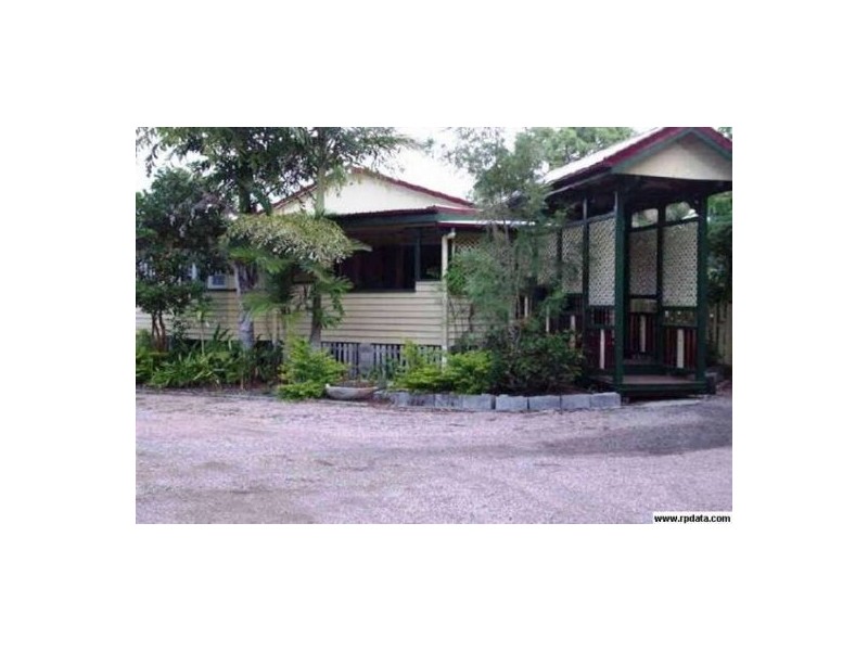 247 Torquay Terrace, Torquay QLD 4655