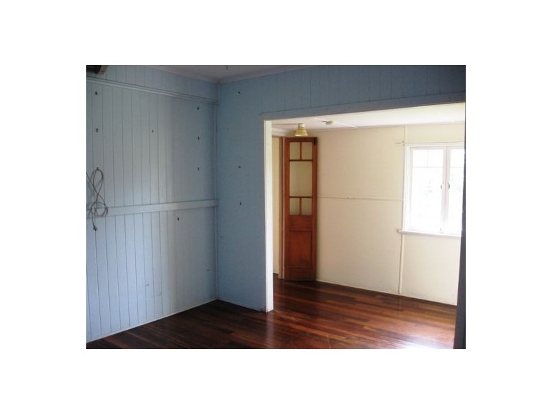 247 Torquay Terrace, Torquay QLD 4655