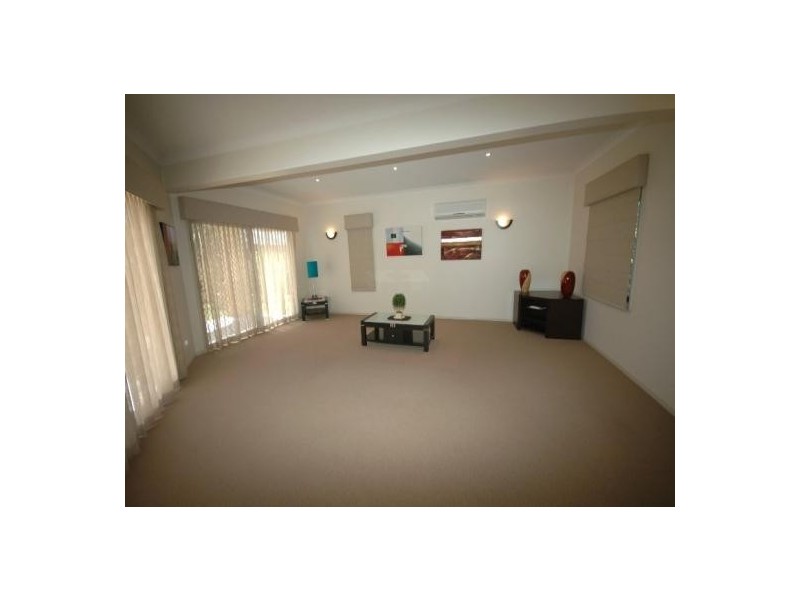 168B Long Street, Point Vernon QLD 4655