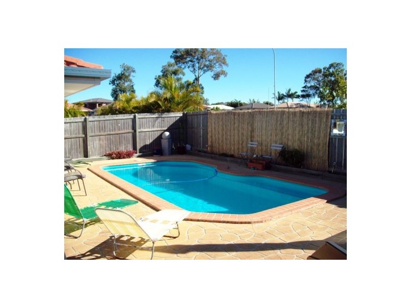 142 Colyton Street, Torquay QLD 4655