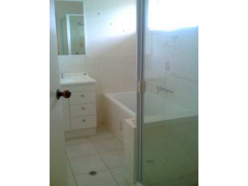 142 Colyton Street, Torquay QLD 4655