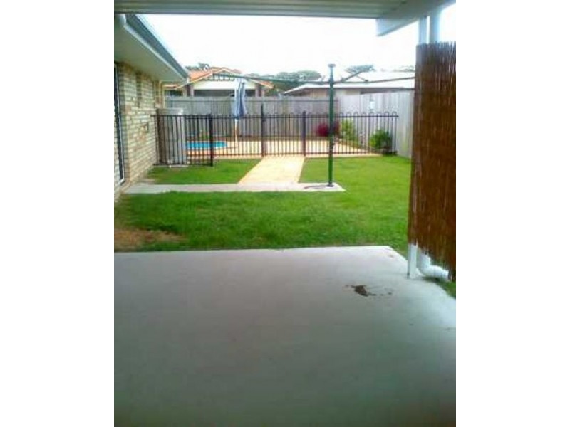 142 Colyton Street, Torquay QLD 4655
