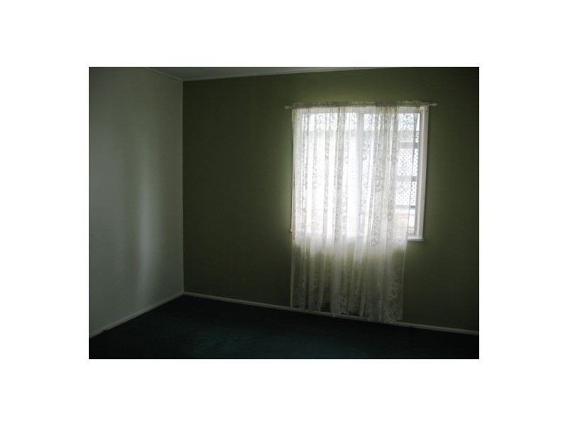 30  Neils Street, Pialba QLD 4655