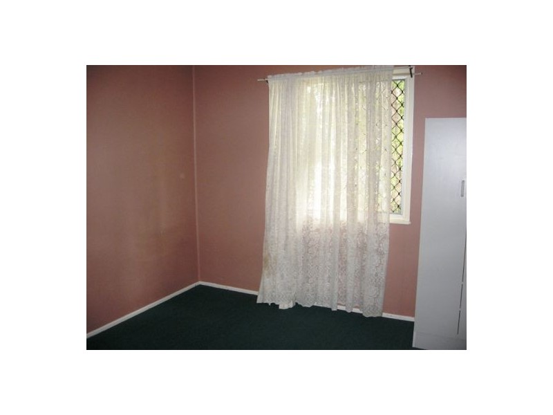 30  Neils Street, Pialba QLD 4655