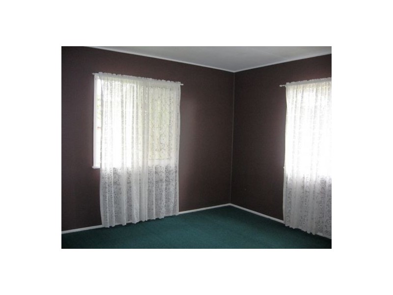 30  Neils Street, Pialba QLD 4655