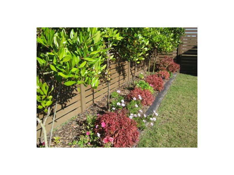 10 Fishburn Way, Eli Waters QLD 4655