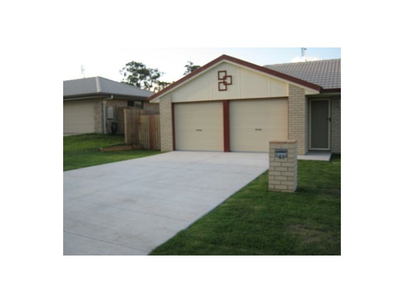 41 Moonstone Drive, Urangan QLD 4655