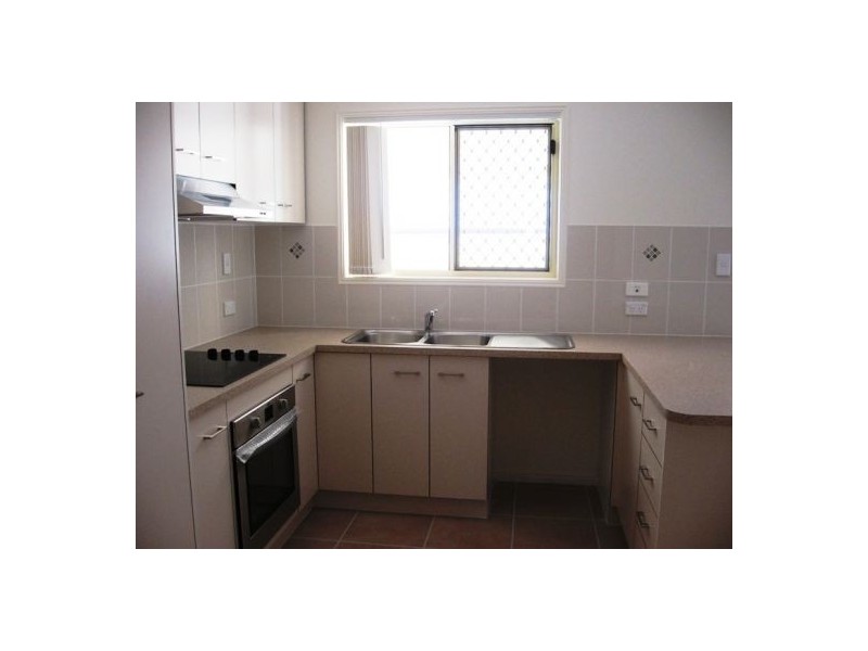 41 Moonstone Drive, Urangan QLD 4655