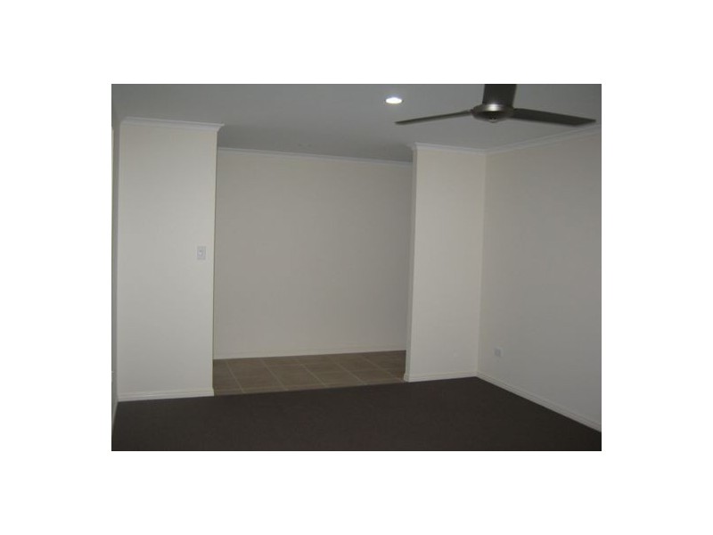 41 Moonstone Drive, Urangan QLD 4655