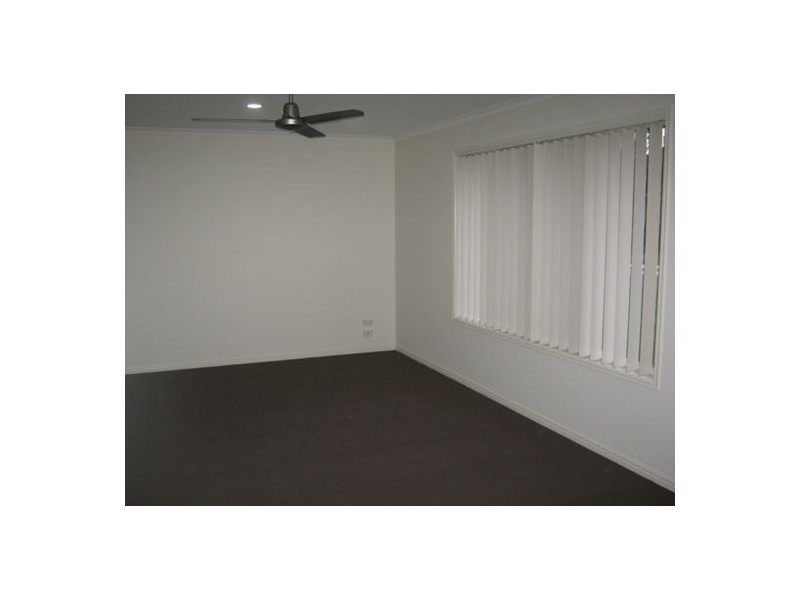 41 Moonstone Drive, Urangan QLD 4655